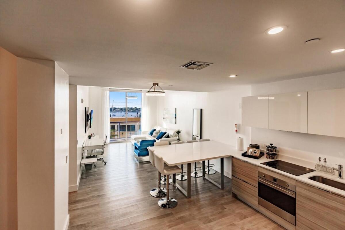 Bnb Hyperion - 2Br Condo W Balcony - Rooftop Pool Hollywood Exterior photo